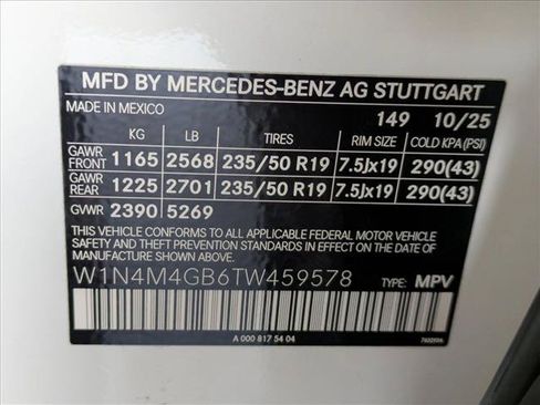 Used 2026 Mercedes-Benz GLB 250 image 28