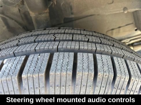 Used 2023 Ford Transit 350 XLT image 14