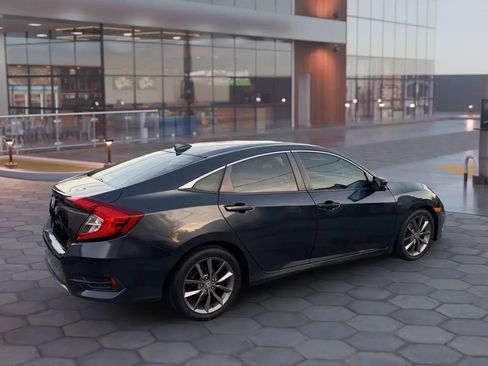 Used 2020 Honda Civic EX image 12