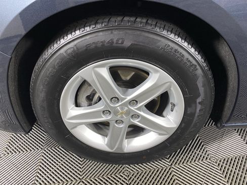 Used 2020 Chevrolet Malibu LS FWD image 11