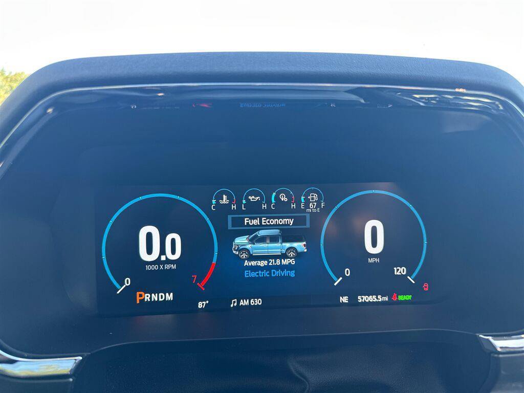 Used 2021 Ford F150 Lariat w/ Equipment Group 502A High AWD/4WD image 19