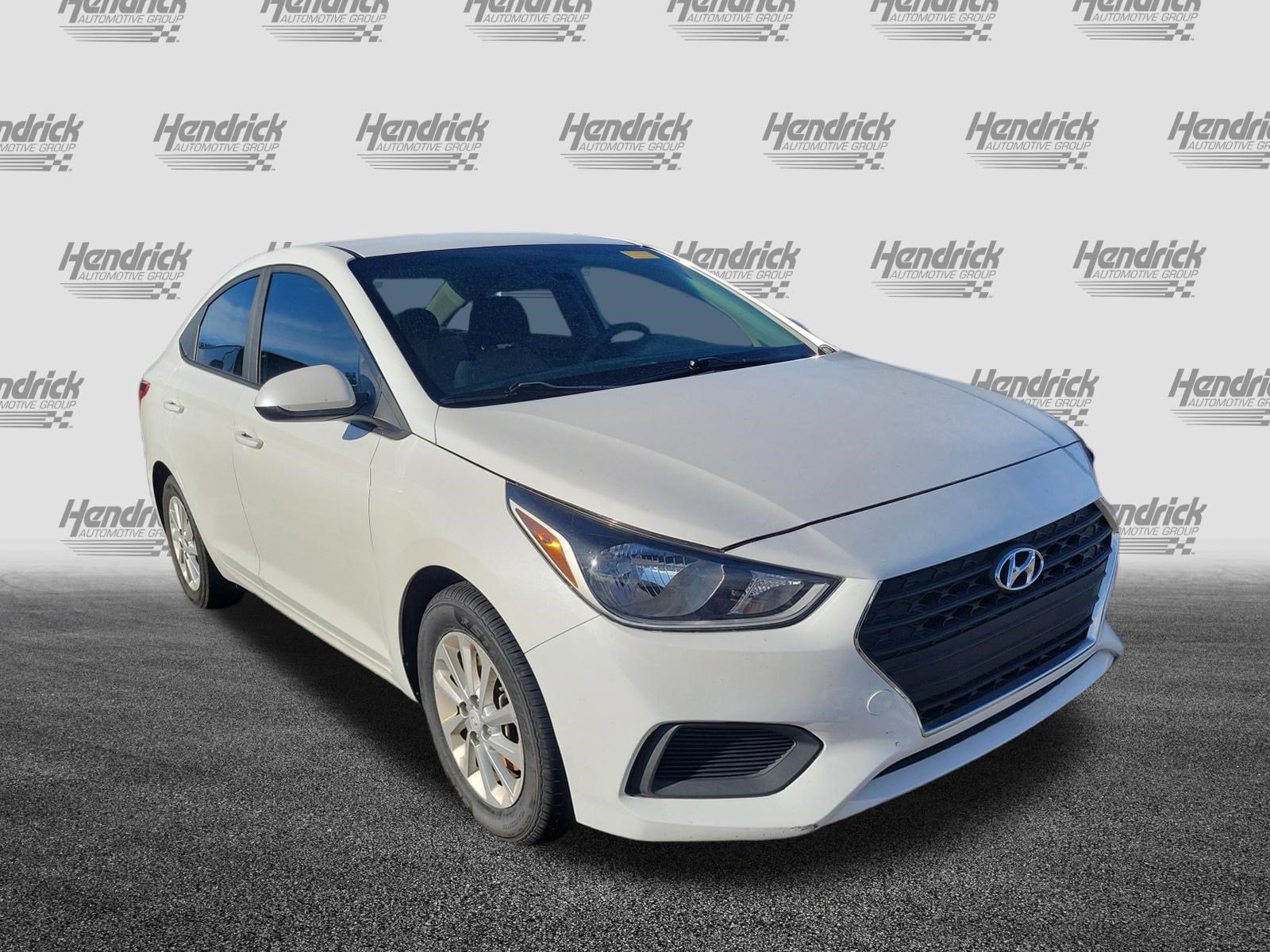 Used 2018 Hyundai Accent SEL FWD image 2