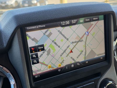 Used 2014 Ford F250 Lariat w/ Lariat Interior Package image 21