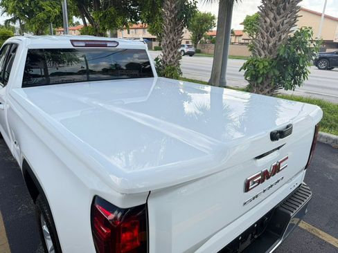 Used 2023 GMC Sierra 1500 SLE RWD image 20
