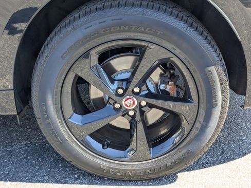 Used 2023 Jaguar F-PACE S image 25