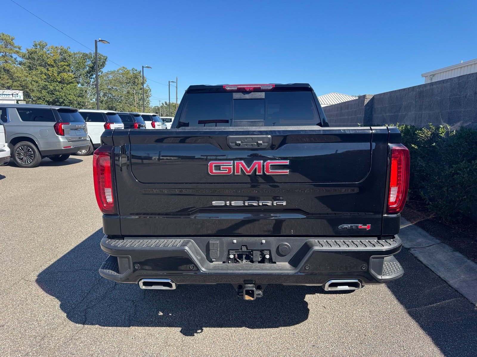 Certified 2026 GMC Sierra 1500 AT4 w/ AT4 Premium Package AWD/4WD image 15