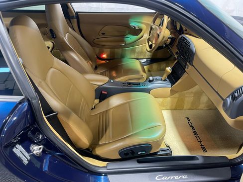 Used 1999 Porsche 911 Carrera image 12