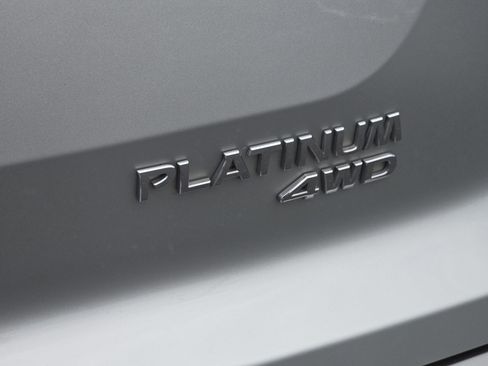 Used 2024 Nissan Pathfinder Platinum AWD/4WD image 26