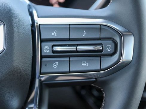 New 2026 GMC Canyon Denali image 24