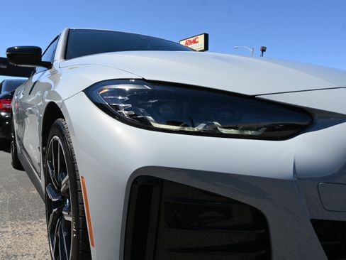 Used 2023 BMW i4 eDrive40 w/ M Sport Package RWD image 30