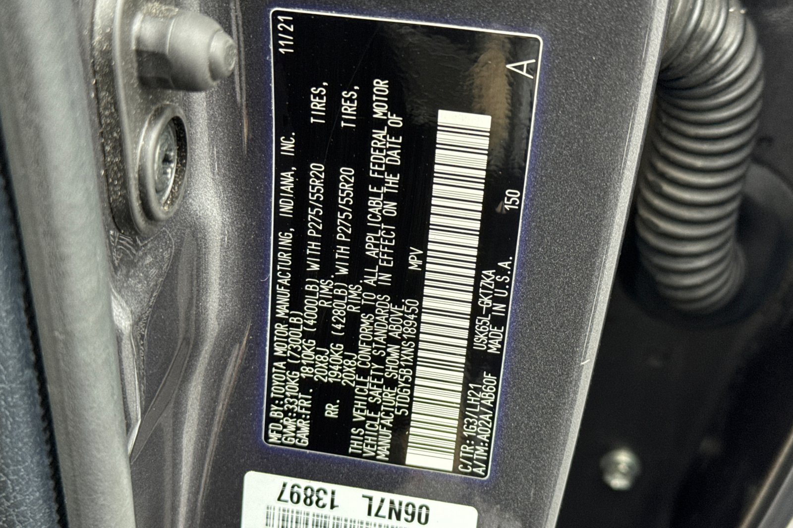 Used 2022 Toyota Sequoia Platinum AWD/4WD image 33