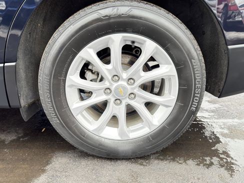 Used 2021 Chevrolet Equinox LT w/ Driver Convenience Package image 64