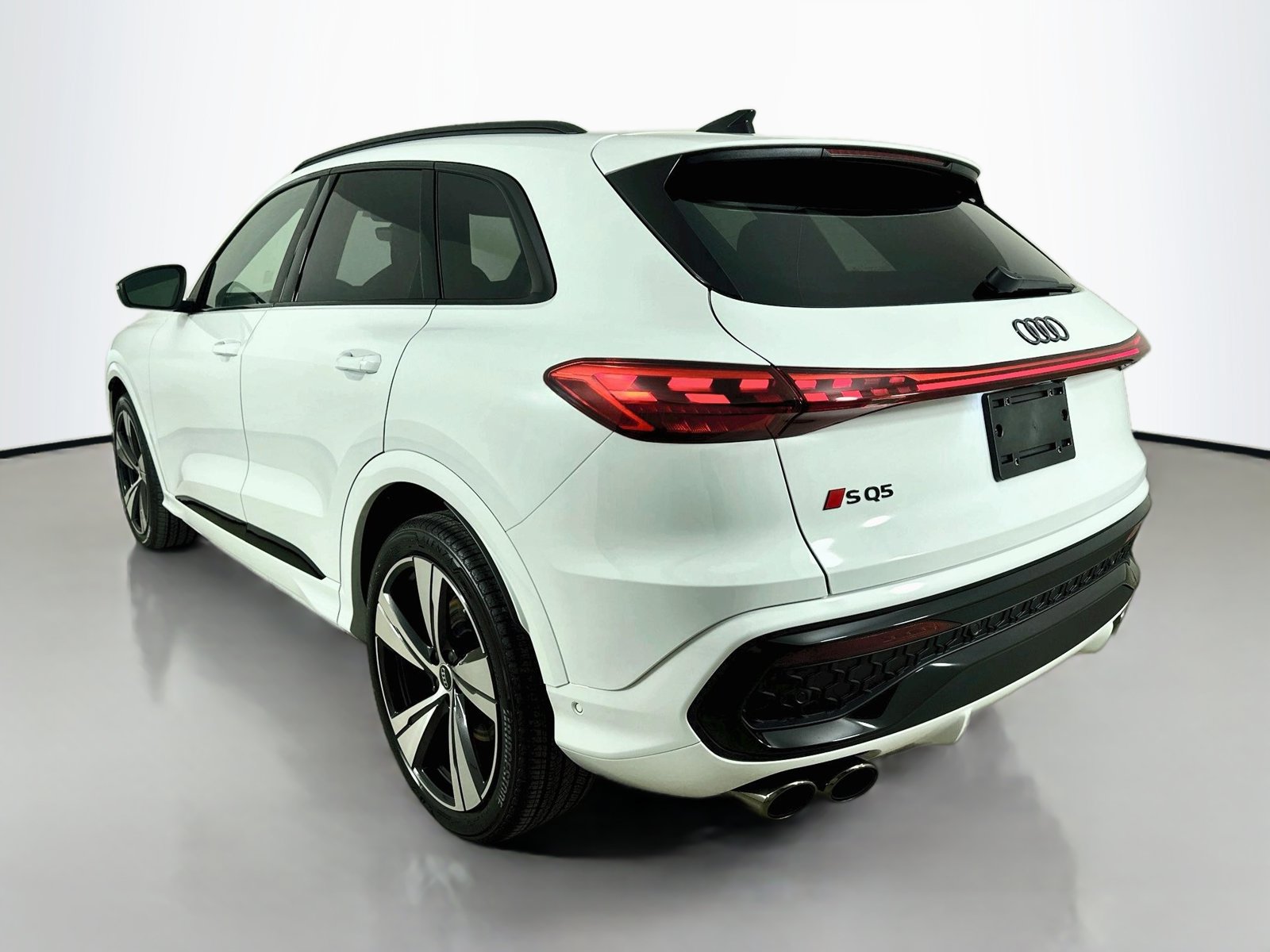 New 2026 Audi SQ5 Premium Plus AWD/4WD image 7
