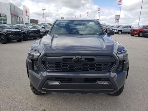 New 2026 Toyota Tacoma TRD Off-Road AWD/4WD image 2