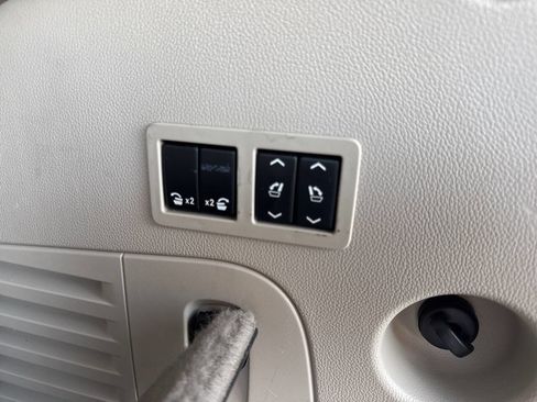 Used 2019 GMC Yukon Denali w/ Denali Ultimate Package image 28