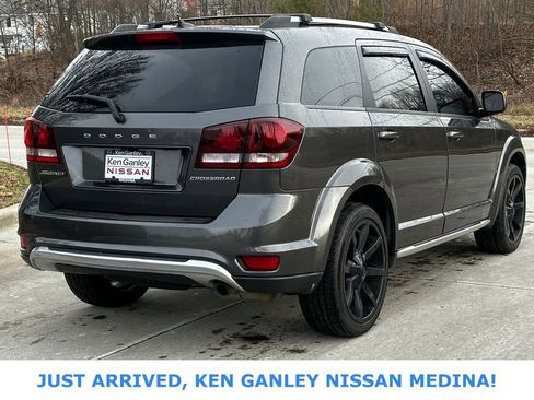 Used 2016 Dodge Journey Crossroad image 4