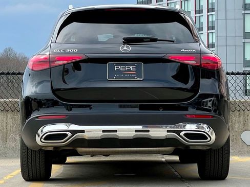 Certified 2026 Mercedes-Benz GLC 300 4MATIC image 6