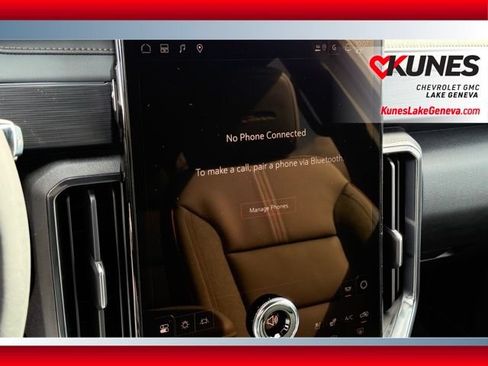 New 2026 GMC Acadia AT4 w/ Luxury Package AWD/4WD image 38