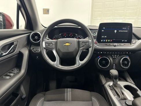 Used 2024 Chevrolet Blazer LT w/ Convenience Package FWD image 20