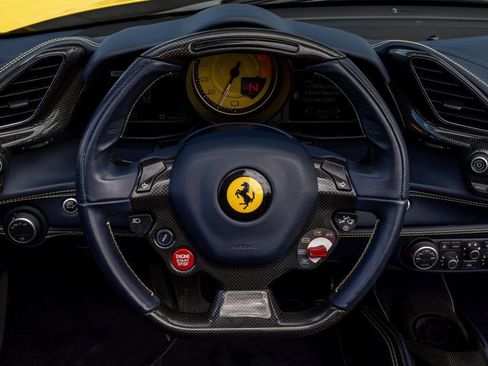 Used 2017 Ferrari 488 Spider RWD image 19