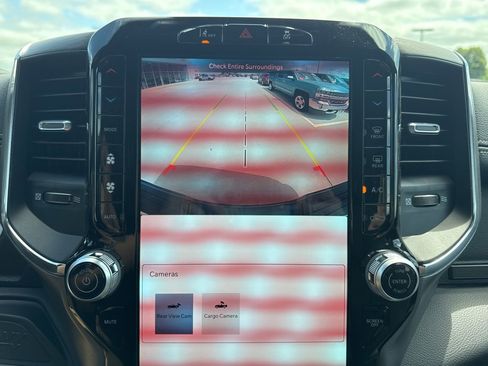 New 2025 RAM 2500 Laramie image 12