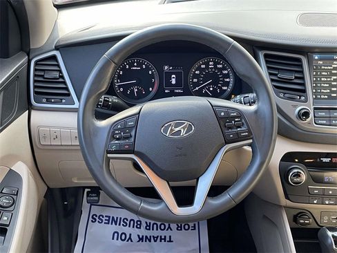 Used 2017 Hyundai Tucson SE Plus image 12