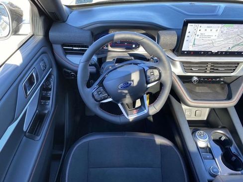 New 2026 Ford Explorer ST AWD/4WD image 4