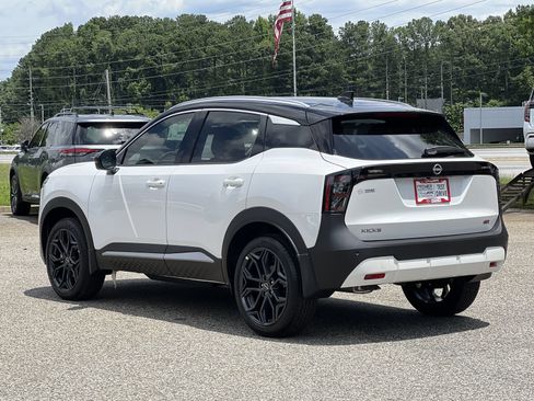 New 2026 Nissan Kicks SR w/ SR Premium Package FWD image 22