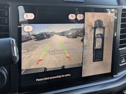 New 2026 Ford F350 Lariat w/ Black Appearance Package image 20