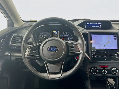 Used 2018 Subaru Crosstrek 2.0i Limited image 17