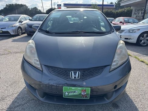 Used 2011 Honda Fit Sport image 2