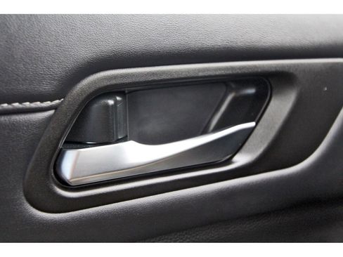 Used 2024 Nissan Pathfinder SL FWD image 22