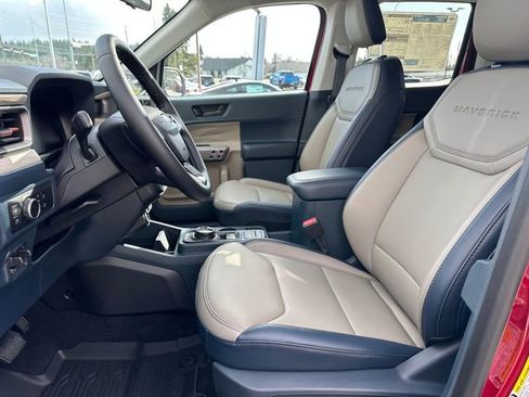 New 2026 Ford Maverick Lariat image 9