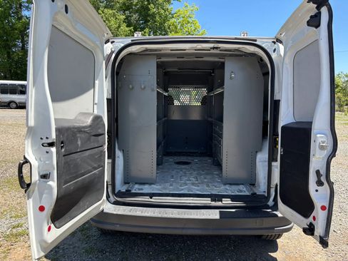 Used 2021 RAM ProMaster City Tradesman FWD image 11