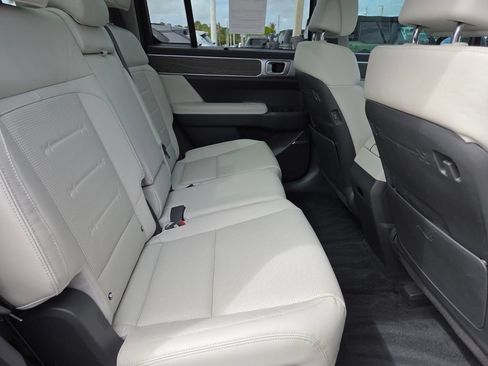 Used 2024 Hyundai Santa Fe Limited FWD image 14
