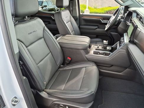 Used 2024 GMC Sierra 1500 Denali w/ Denali Reserve Package RWD image 21
