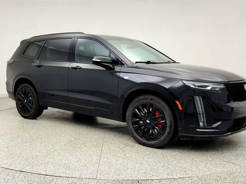 Used 2024 Cadillac XT6 Sport w/ LPO, ONYX Package AWD/4WD image 3
