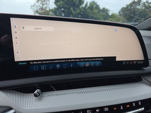 Certified 2025 Cadillac Optiq Luxury 1 image 22