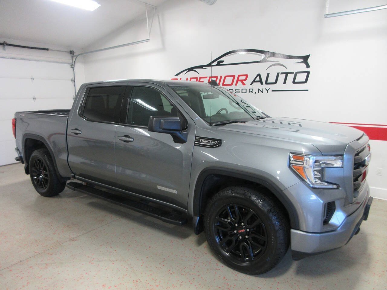 Used 2020 GMC Sierra 1500 Elevation w/ Elevation Value Package AWD/4WD image 6