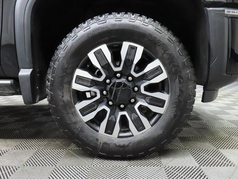 Used 2024 GMC Sierra 3500 Denali Ultimate image 8