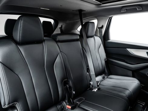 New 2026 Acura MDX SH-AWD image 24