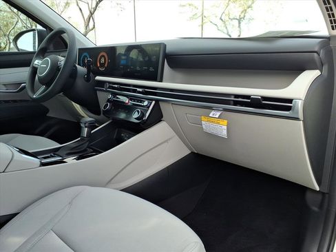 New 2026 Hyundai Tucson SEL image 6