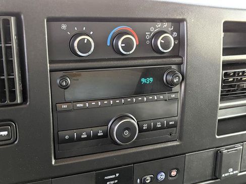 Used 2023 Chevrolet Express 3500 w/ Power Convenience Package RWD image 43