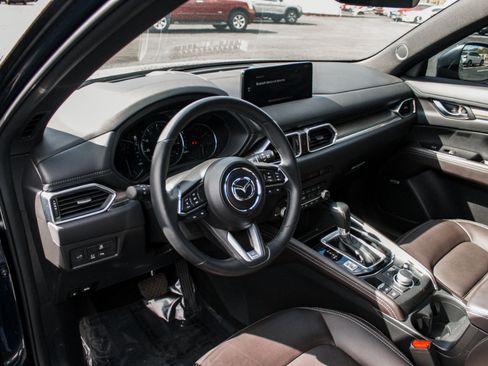 Used 2025 MAZDA CX-5 Signature AWD/4WD image 8