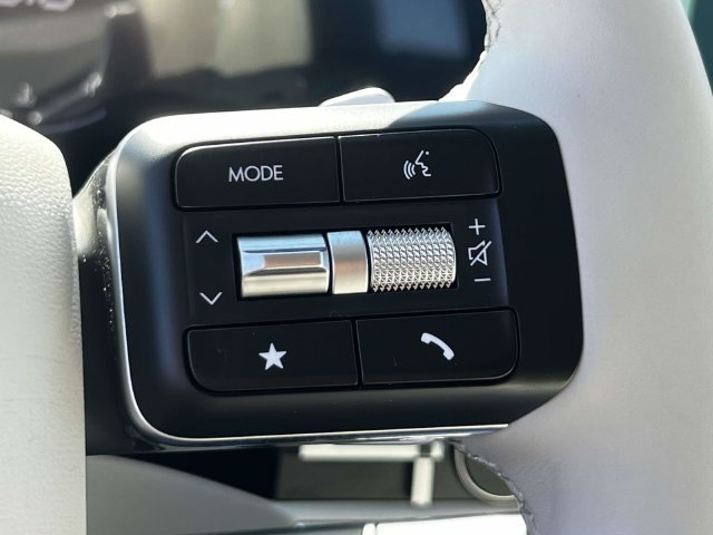 Certified 2026 Hyundai Santa Fe SEL AWD/4WD image 24