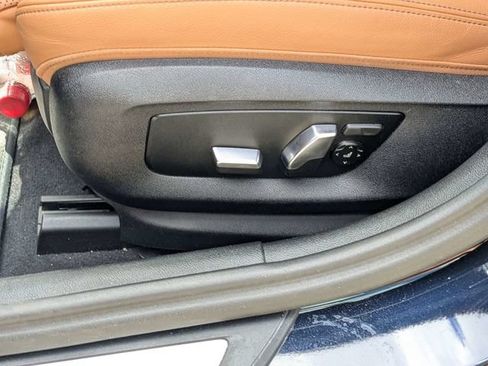 Used 2023 BMW 540i w/ M Sport Package RWD image 19