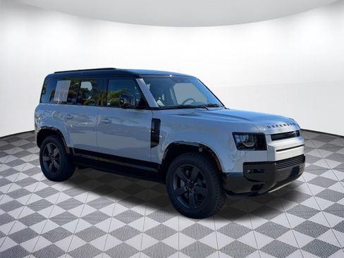 New 2026 Land Rover Defender 110 X-Dynamic SE AWD/4WD image 7