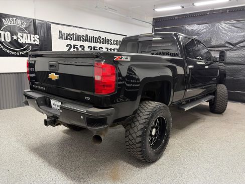 Used 2015 Chevrolet Silverado 2500 LTZ w/ Duramax Plus Package AWD/4WD image 3