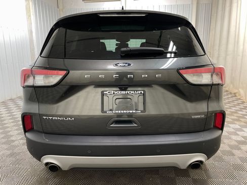 Used 2020 Ford Escape Titanium w/ Titanium Premium Package 2.0 AWD/4WD image 20