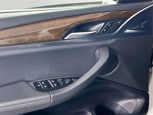 Used 2018 BMW X3 xDrive30i image 17